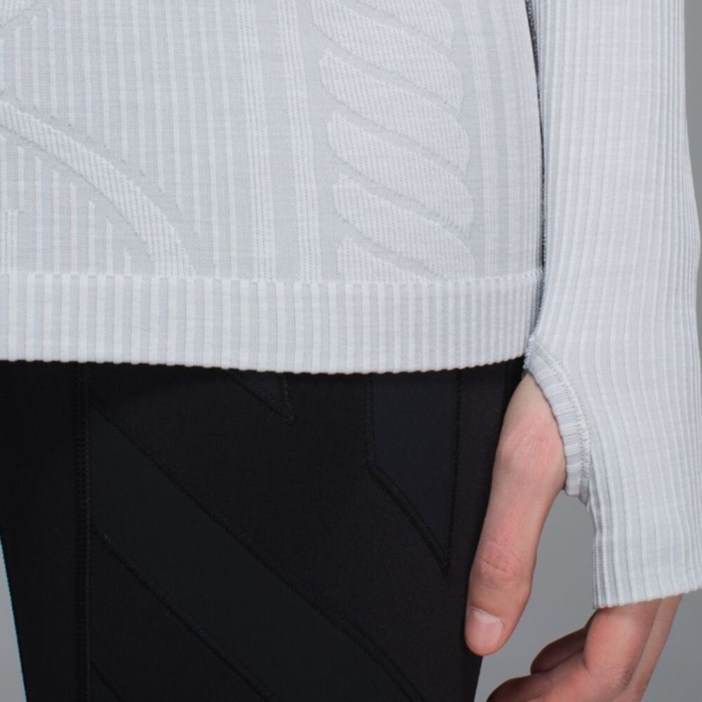 Lululemon Rest Less Long Sleeve Shirt Heathered Silver Size 6 - Picture 5 of 10